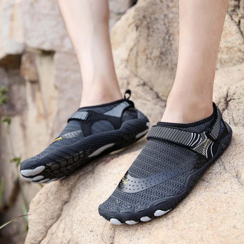 Men's Water Shoes Quick Dry Non Slip Five Finger Sneakers