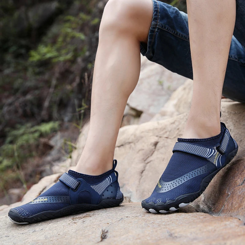 Men's Water Shoes Quick Dry Non Slip Five Finger Sneakers