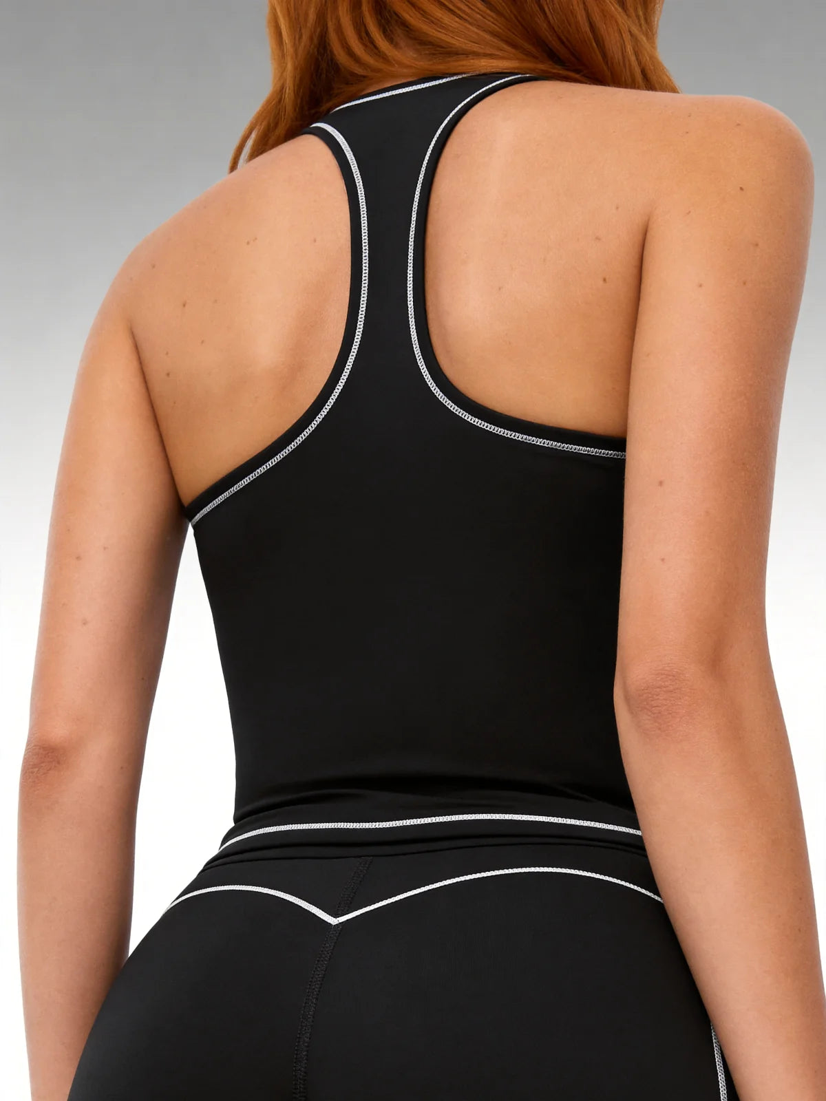 Airila 2-Piece Yoga Set With Removable Pads